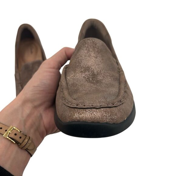 Clark’s Ellowyn gold metallic leather slip on shoes size 9.5 - Picture 5 of 10
